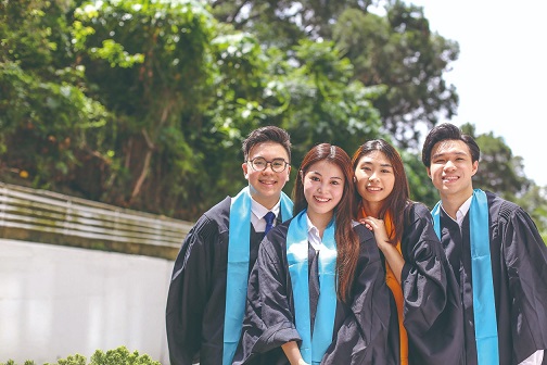 歷屆畢業生的升學表現理想且穩定，去年升學率更達90.7%。